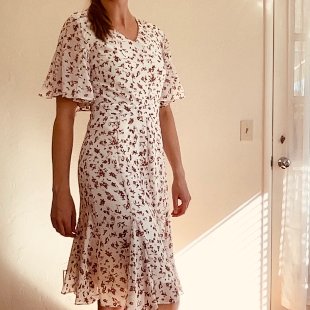 Mimi + Daphne White Floral Dress – XS